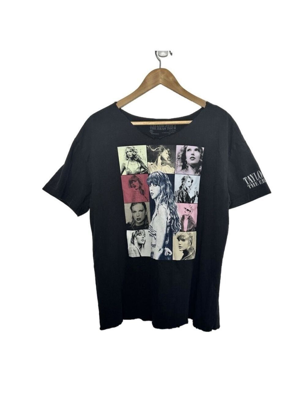 Taylor Swift The Eras Tour Concert Black T-Shirt Women Small US TOUR Swifties